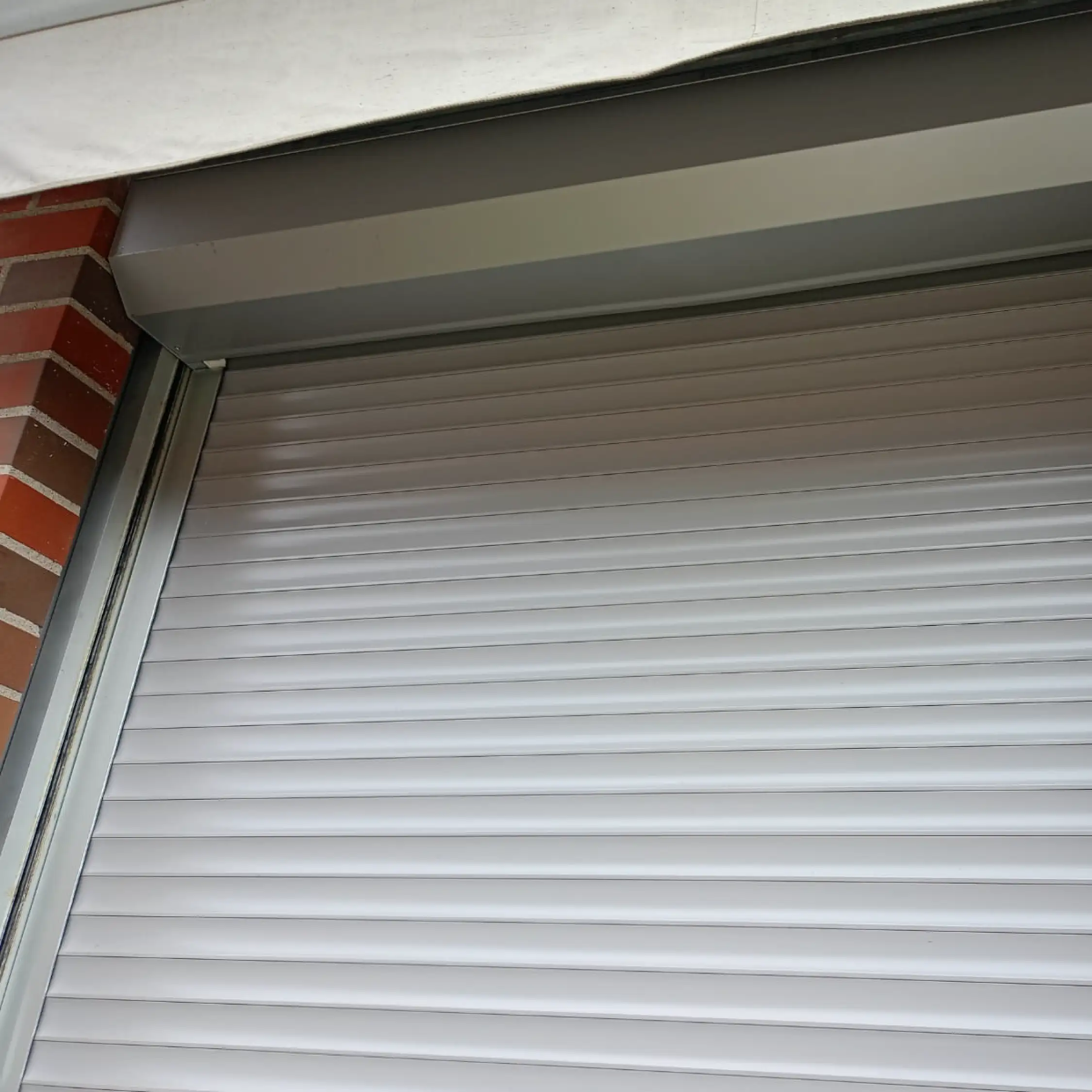 Cassonetti tapparelle motorizzate